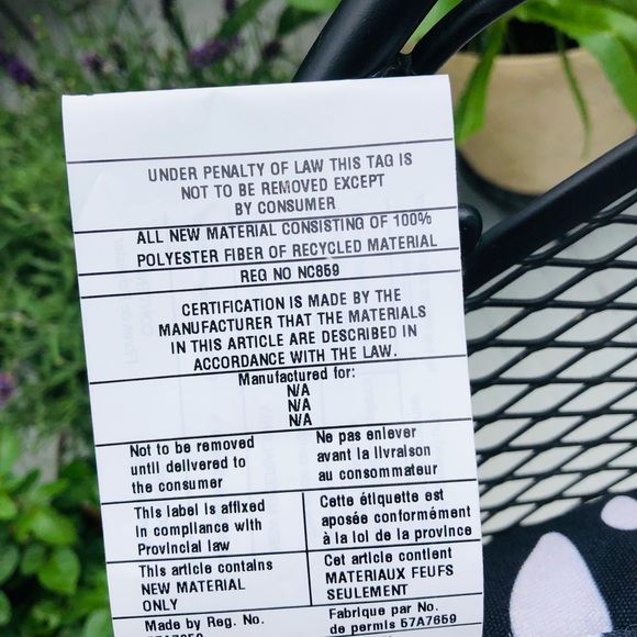 Outdoor & Indoor ‘Raindrops’ Pillow. Pre-stuffed. - Picture 6 of 8